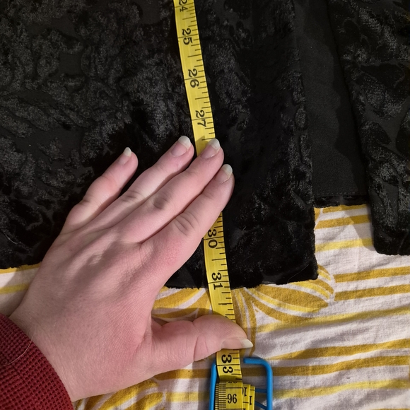 Black Velvet Burnout Button-Front Blouse - Women - Picture 8 of 8